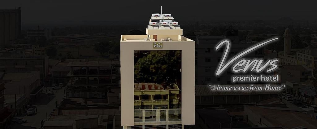 ארושה Venus Premier Hotel מראה חיצוני תמונה