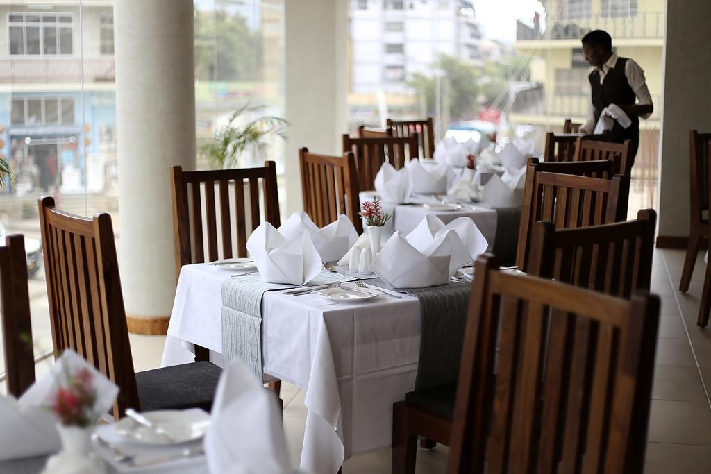 ארושה Venus Premier Hotel מראה חיצוני תמונה